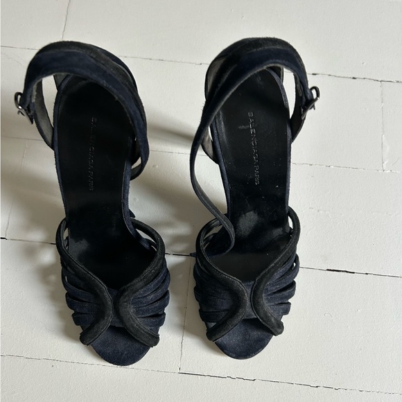 BALENCIAGA 4” heels in impeccable condition. - Picture 6 of 7
